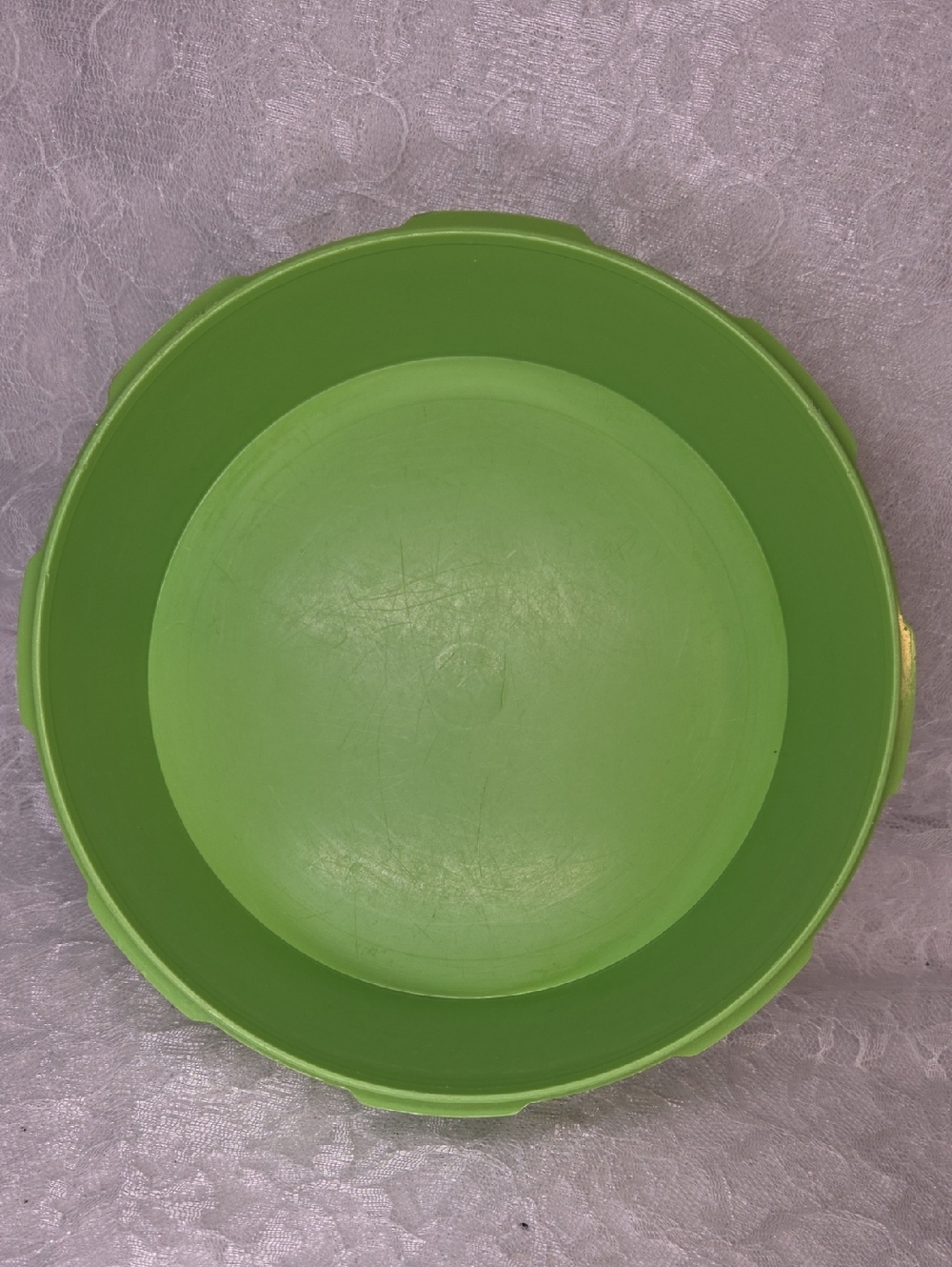 Tupperware: 2 Containers - Picture 4 of 6